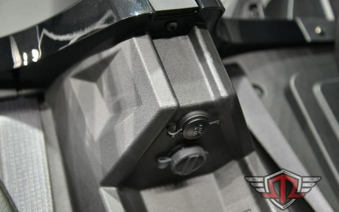 2024 Polaris Slingshot Slingshot S w/ Technology Package I Jet Black S W Technology Package I