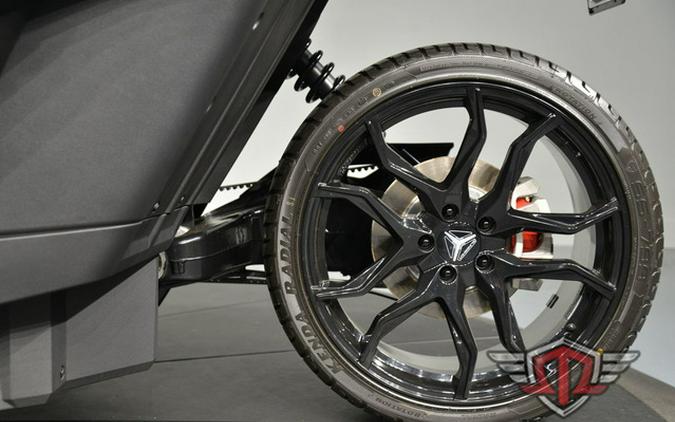 2024 Polaris Slingshot Slingshot S w/ Technology Package I Jet Black S W Technology Package I