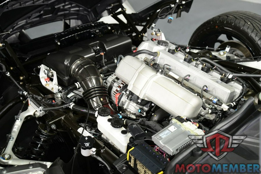 2024 Polaris Slingshot Slingshot S w/ Technology Package I Jet Black S W Technology Package I