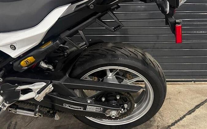2023 BMW F 900 XR