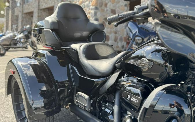 FLHTCUTG 2025 Tri Glide Ultra