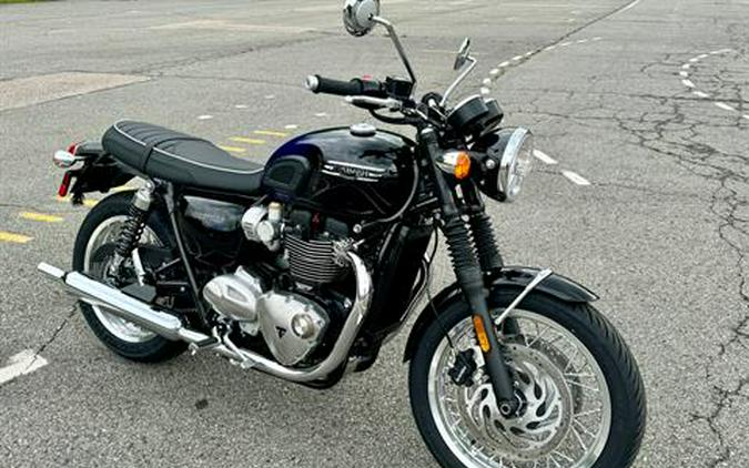 2024 Triumph Bonneville T120