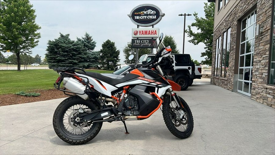 2022 KTM 890 Adventure R