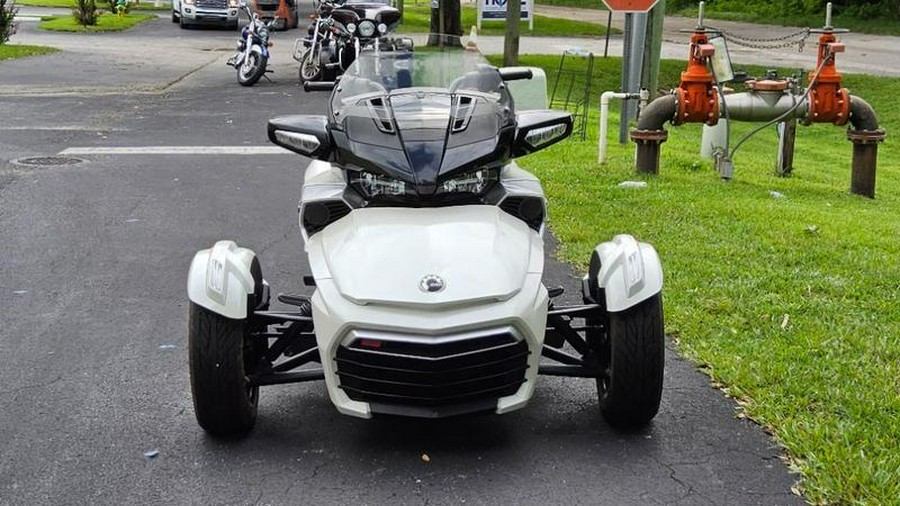 2017 Can-Am® Spyder F3t