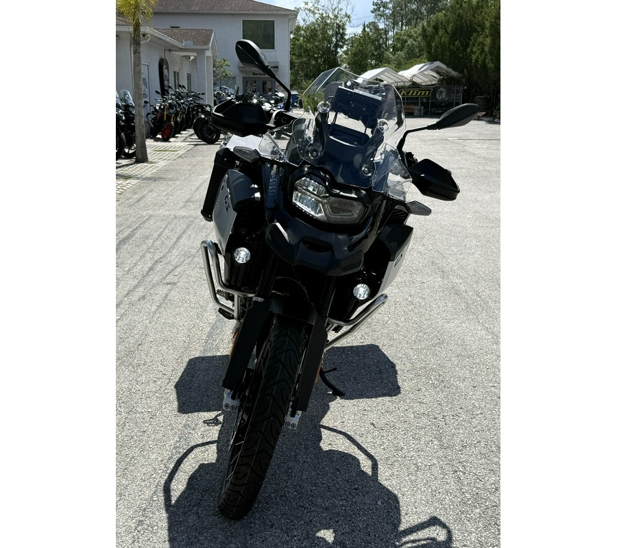 2025 BMW F 900 GS Adventure