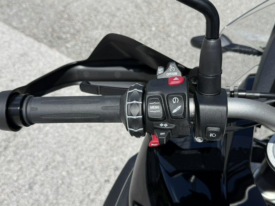 2025 BMW F 900 GS Adventure