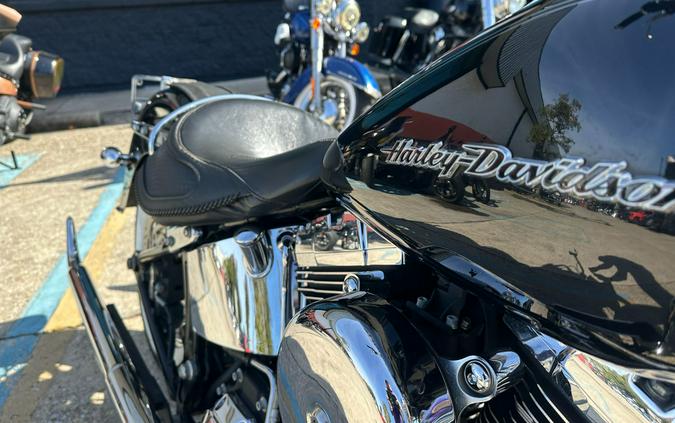 2016 Harley-Davidson Softail® Deluxe