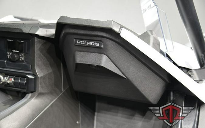 2024 Polaris Slingshot Slingshot S w/ Technology Package I Moonlight Whi S W Technology Package I