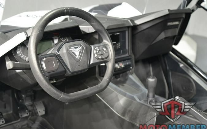 2024 Polaris Slingshot Slingshot S w/ Technology Package I Moonlight Whi S W Technology Package I