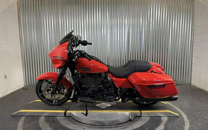 2026 Harley-Davidson Street Glide Blood Orange Black Trim