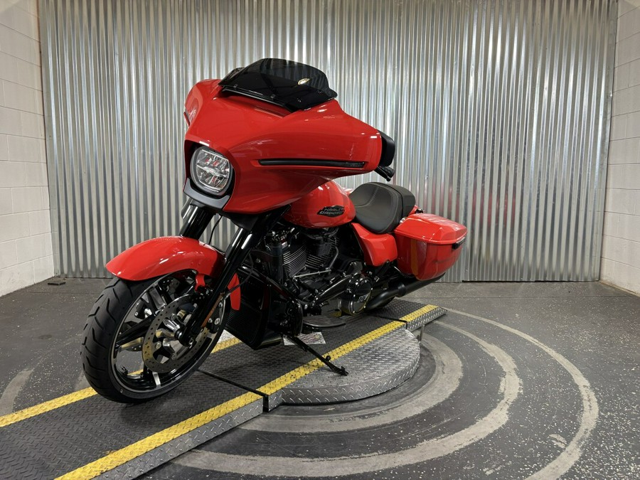2026 Harley-Davidson Street Glide Blood Orange Black Trim