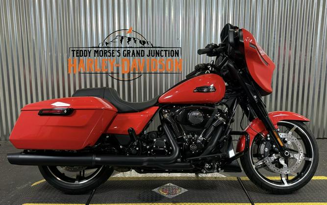 2026 Harley-Davidson Street Glide Blood Orange Black Trim