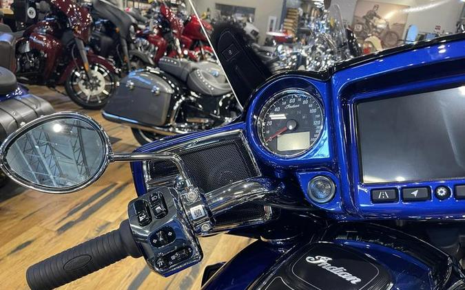 2024 Indian Motorcycle® Roadmaster® Limited with Powerband Audio Package Spirit Blue Metallic