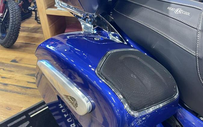 2024 Indian Motorcycle® Roadmaster® Limited with Powerband Audio Package Spirit Blue Metallic