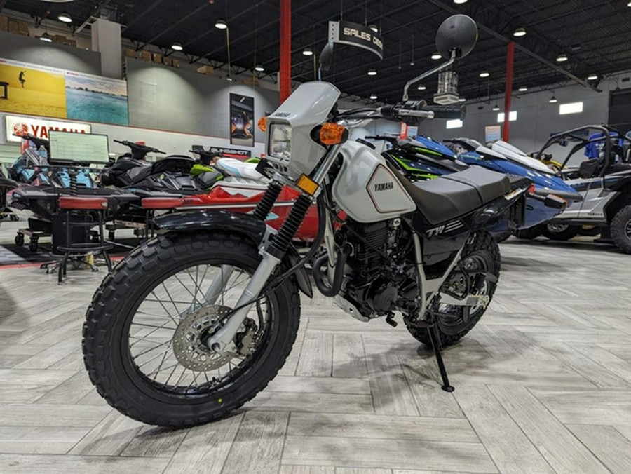 2024 Yamaha TW 200