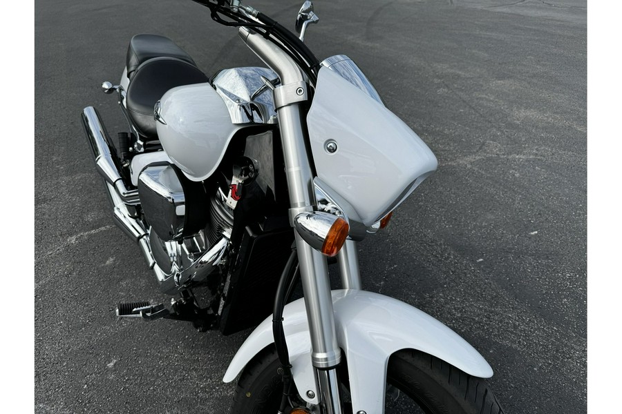 2015 Suzuki BOULEVARD M50