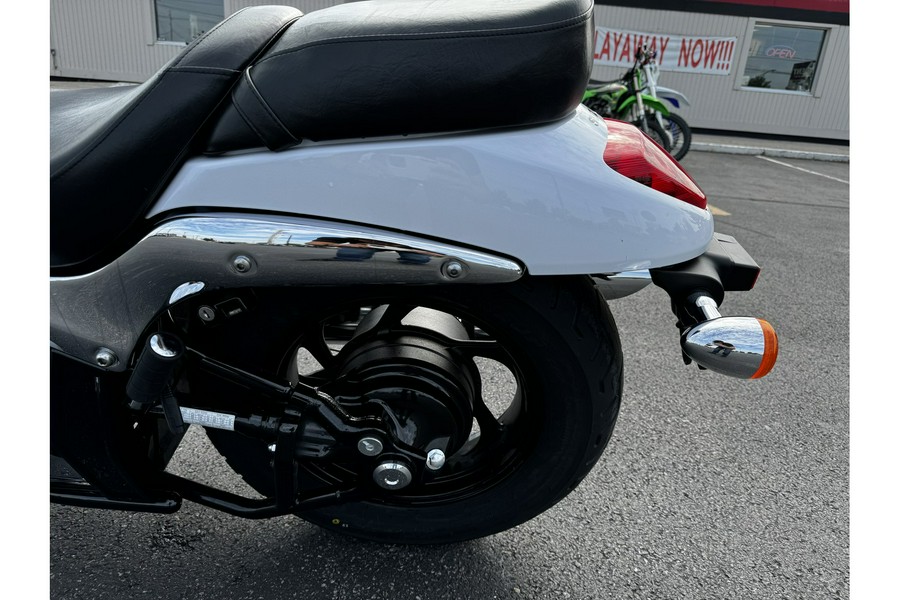 2015 Suzuki BOULEVARD M50