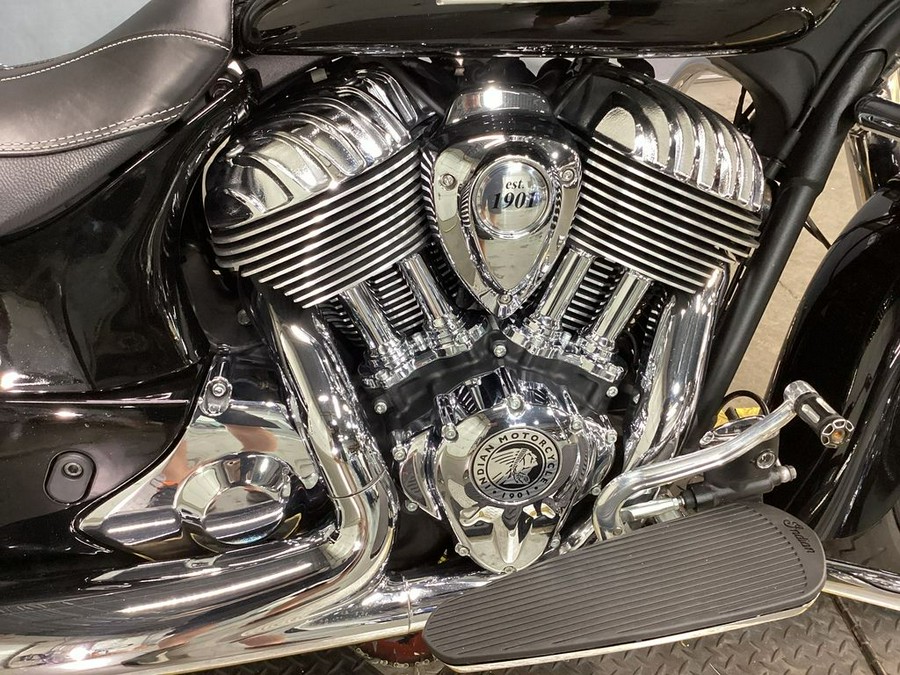2023 Indian Motorcycle® Chieftain® Limited Black Metallic