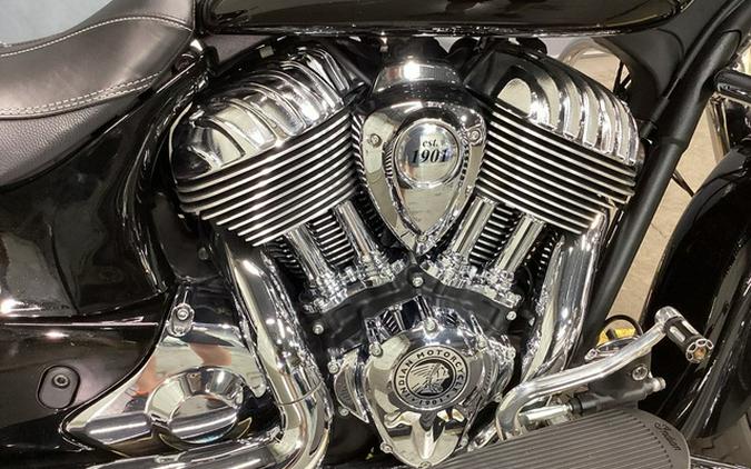 2023 Indian Chieftain Limited Black Metallic
