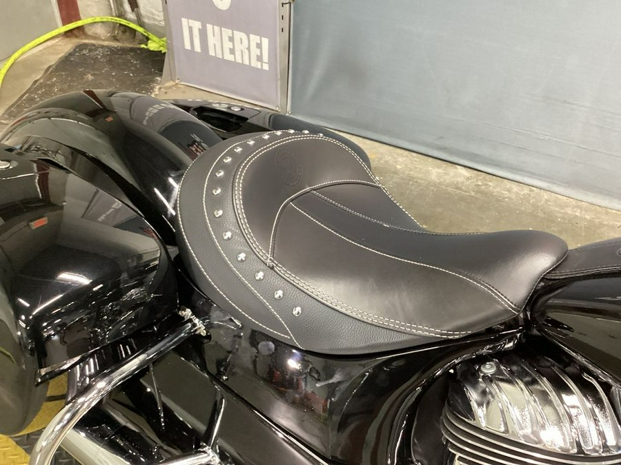 2023 Indian Motorcycle® Chieftain® Limited Black Metallic