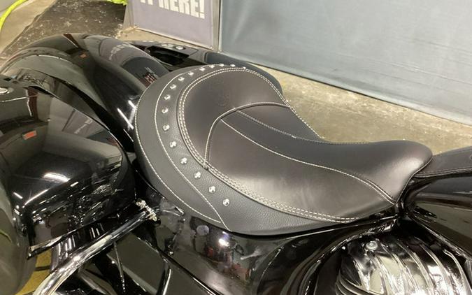 2023 Indian Chieftain Limited Black Metallic