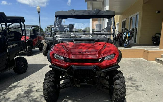 2025 Honda Pioneer 1000 Deluxe