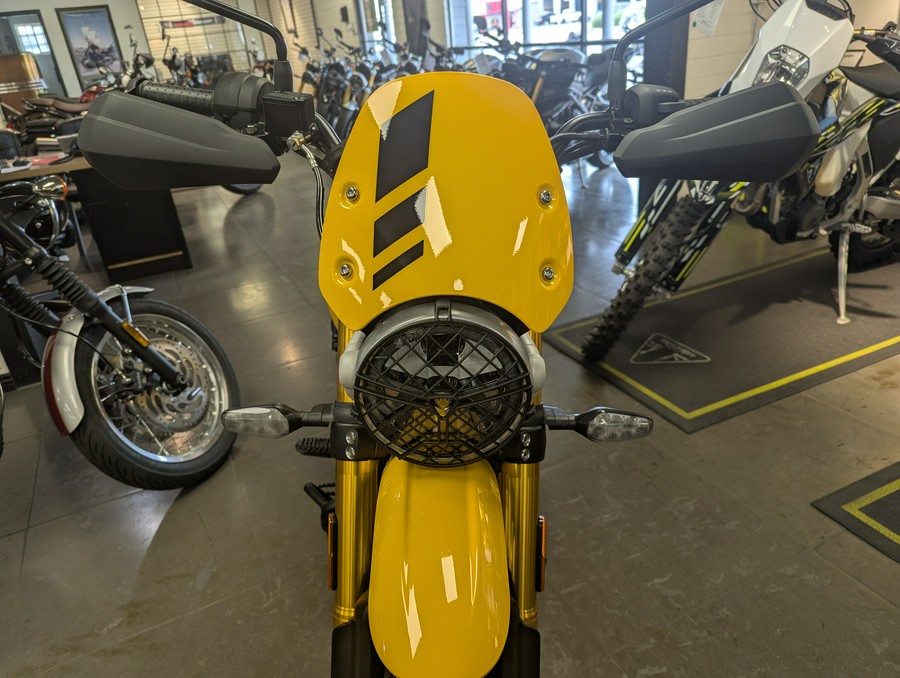 2026 Triumph Scrambler 400 XC