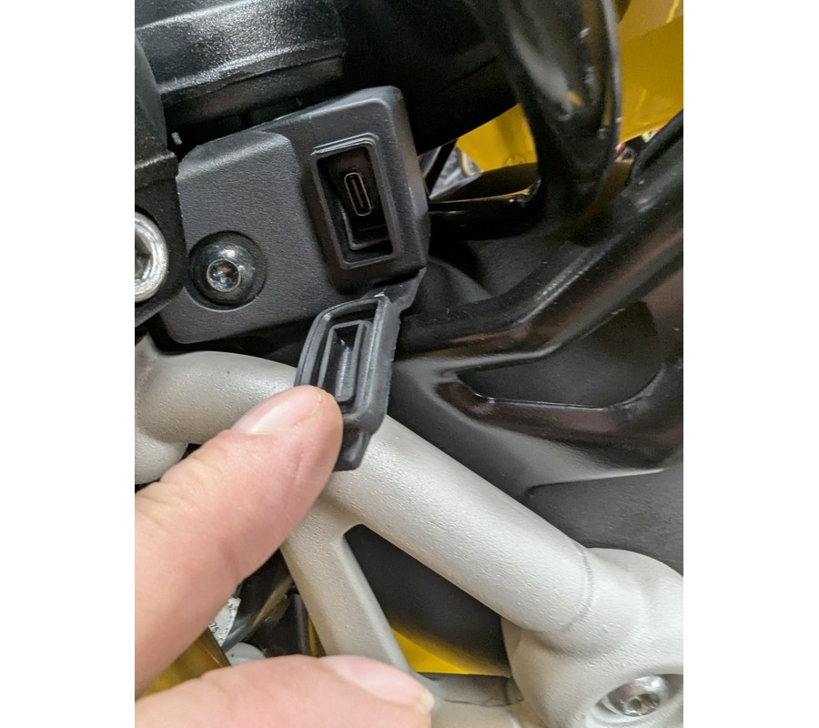 2026 Triumph Scrambler 400 XC