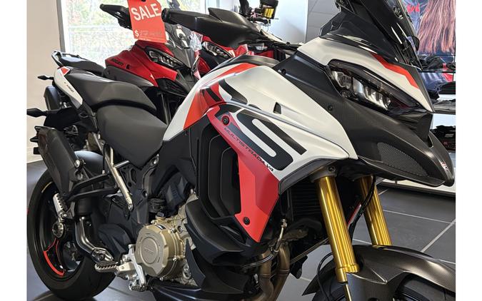 2025 Ducati Multistrada V4 RS