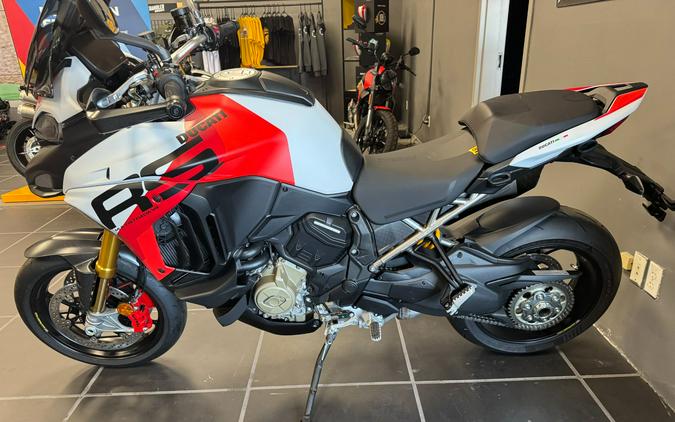 2025 Ducati Multistrada V4 RS