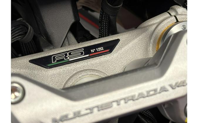 2025 Ducati Multistrada V4 RS