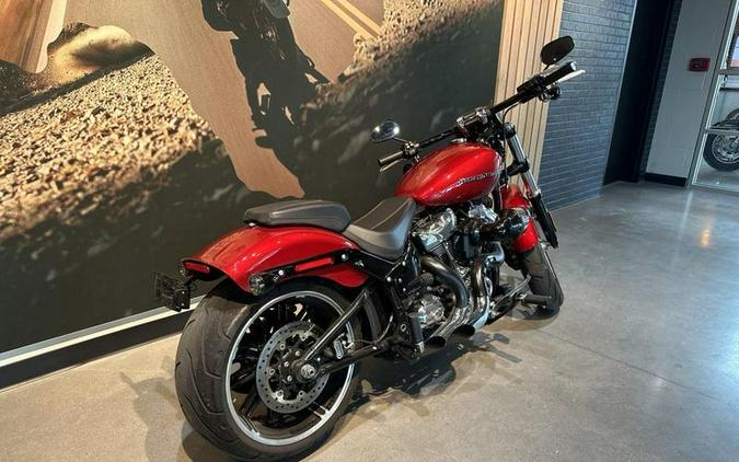 2019 Harley-Davidson® FXBR - Softail® Breakout®