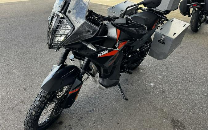 2023 KTM 890 Adventure