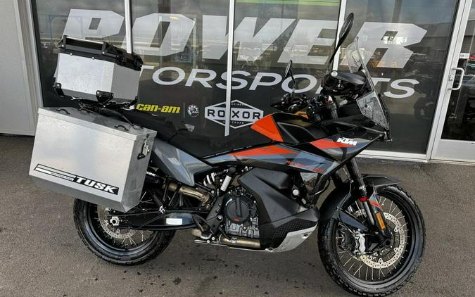 2023 KTM 890 Adventure