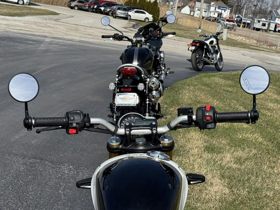 2026 Triumph Speed 400 Pearl Metallic White/Phantom Black