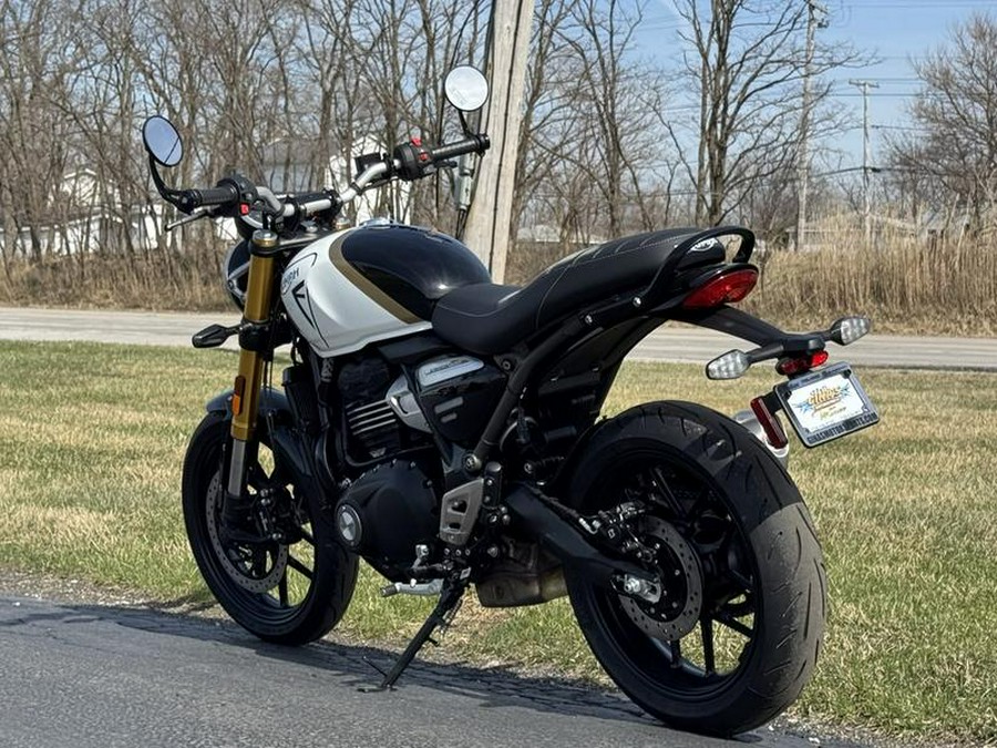 2026 Triumph Speed 400 Pearl Metallic White/Phantom Black