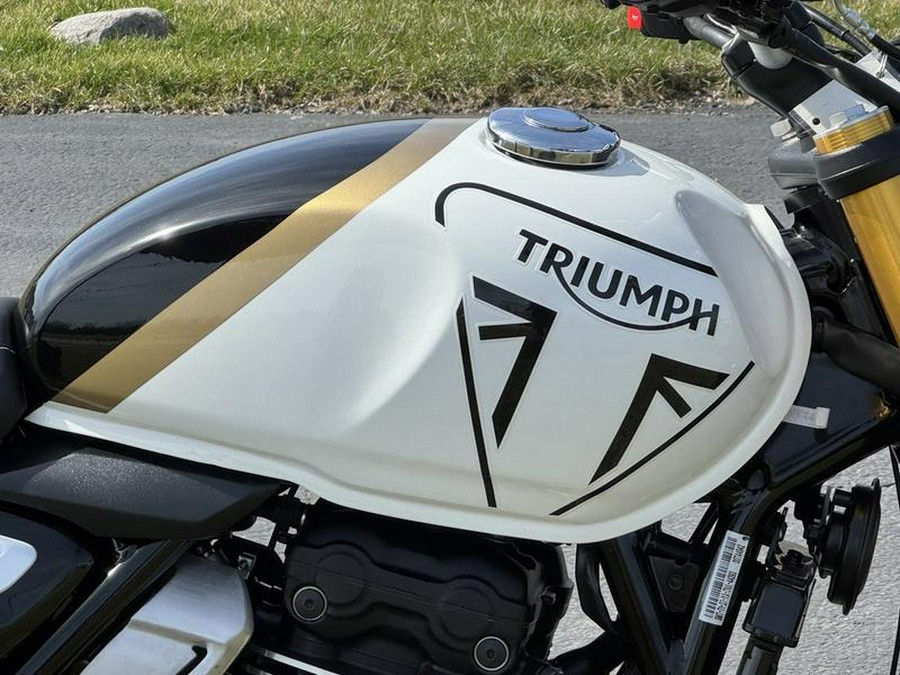 2026 Triumph Speed 400 Pearl Metallic White/Phantom Black