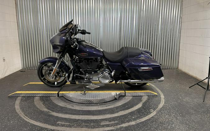 2026 Harley-Davidson Street Glide Purple Abyss Chrome Trim