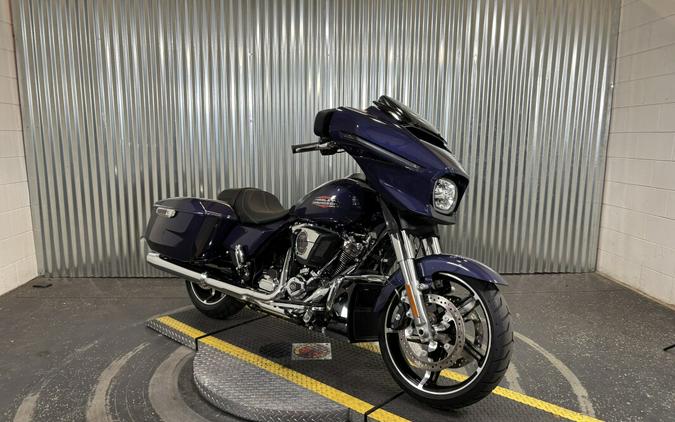 2026 Harley-Davidson Street Glide Purple Abyss Chrome Trim