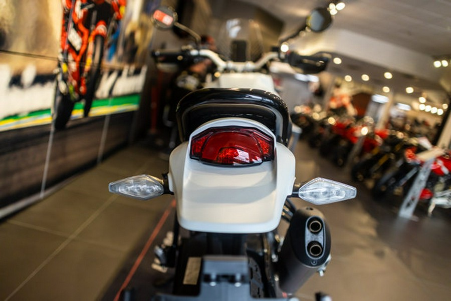 2025 Ducati DesertX 937