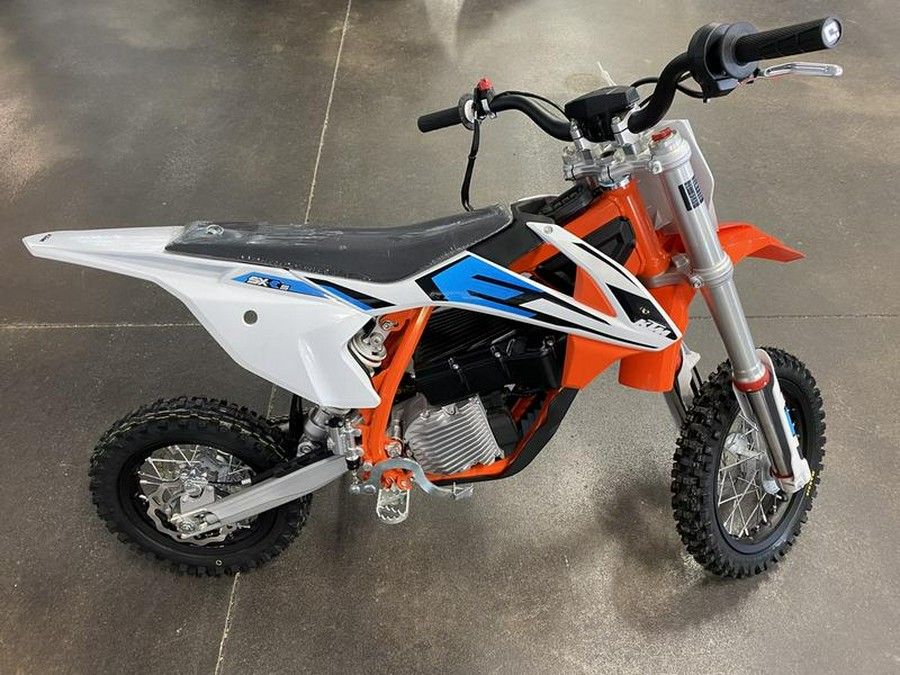 2022 KTM SX-E 5