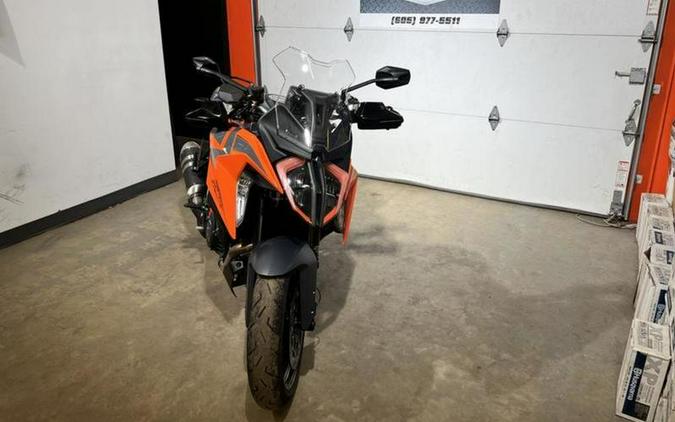 2023 KTM 1290 Super Duke GT