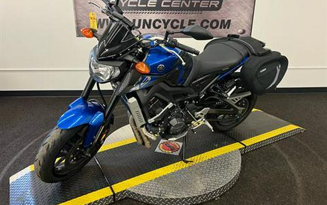 2016 Yamaha FZ-09