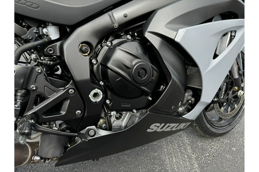 2022 Suzuki GSX-R1000