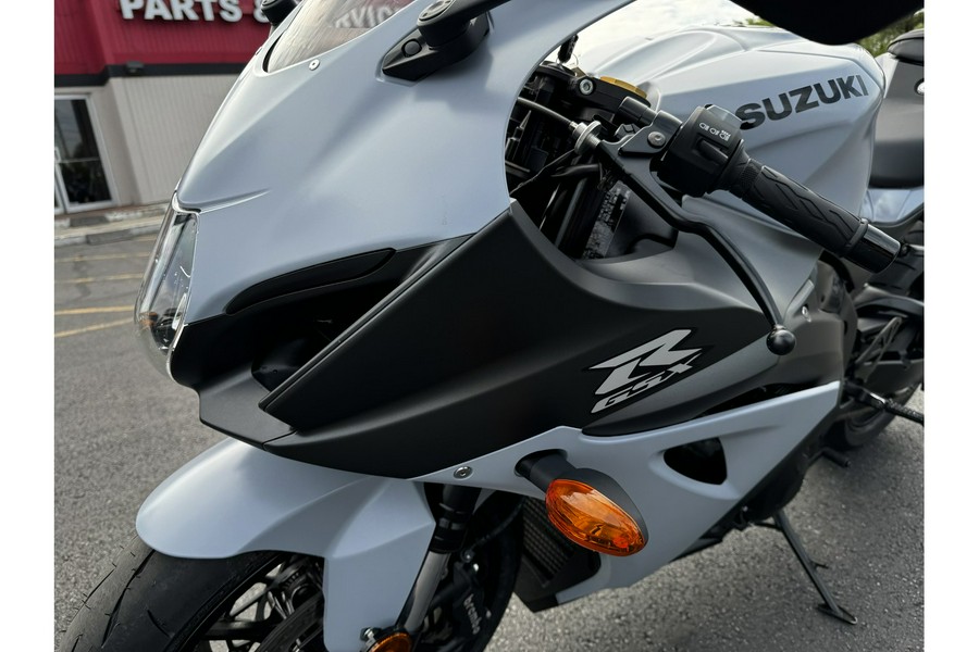 2022 Suzuki GSX-R1000