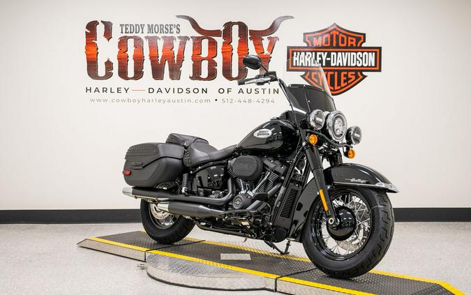 2024 Harley-Davidson® FLHCS - Heritage Classic