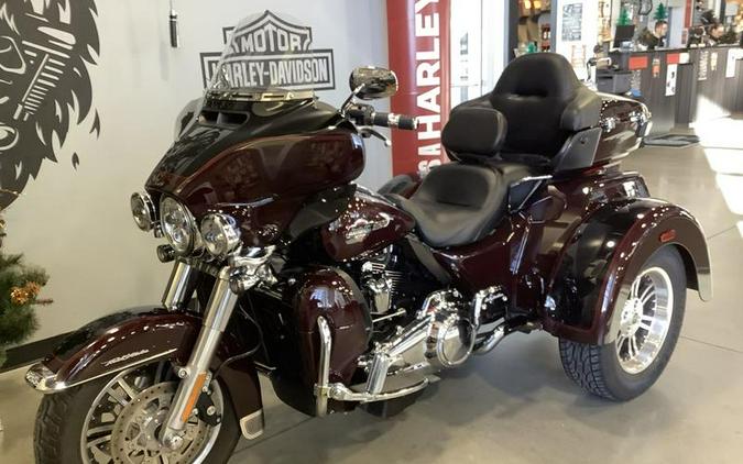 2022 Harley-Davidson® FLHTCUTG - Tri Glide® Ultra