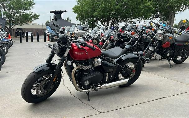 2023 Triumph Bonneville Bobber Red Hopper