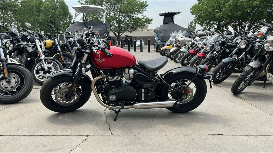 2023 Triumph Bonneville Bobber Red Hopper