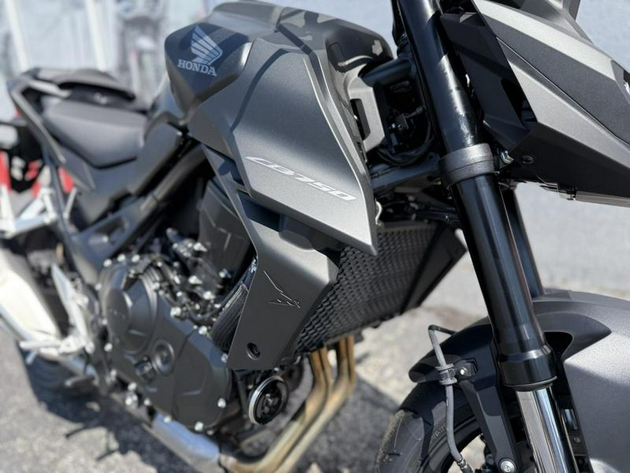 2025 Honda® CB750 Hornet